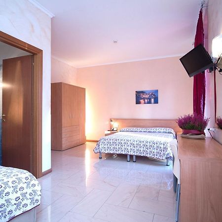 Hotel Villa Flora Bogliasco Luaran gambar