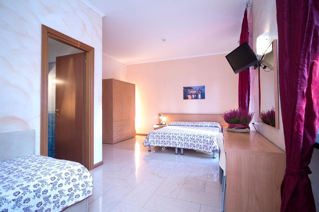 Hotel Villa Flora Bogliasco Luaran gambar