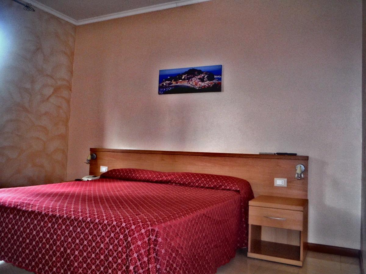 Hotel Villa Flora Bogliasco Luaran gambar
