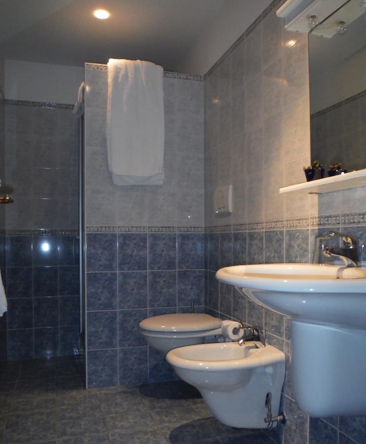 Hotel Villa Flora Bogliasco Luaran gambar